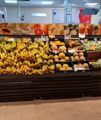 Beispielhaftes Bild der Obst- und Gemüseabteilung
